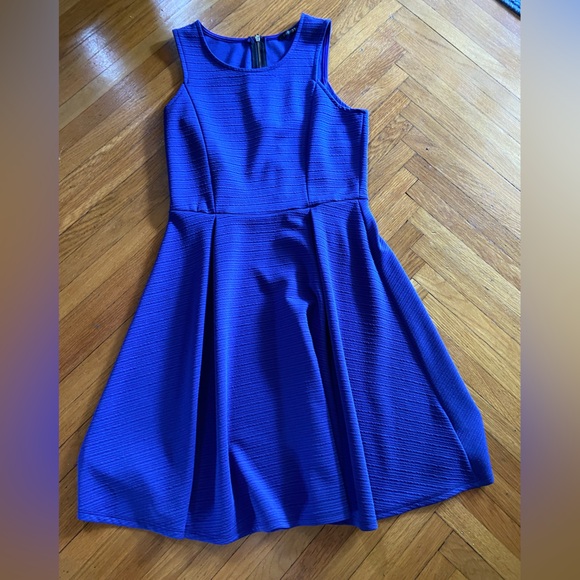 EUC Papermoon dress - Picture 2 of 7